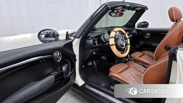 Mini Cooper S Convertible id 3709293 из Кореи 19