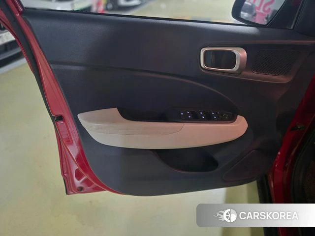 Hyundai Venue id 3919713 из Кореи 19