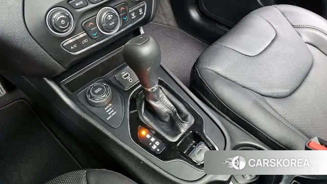 Jeep Cherokee (KL) id 3044832 из Кореи 19