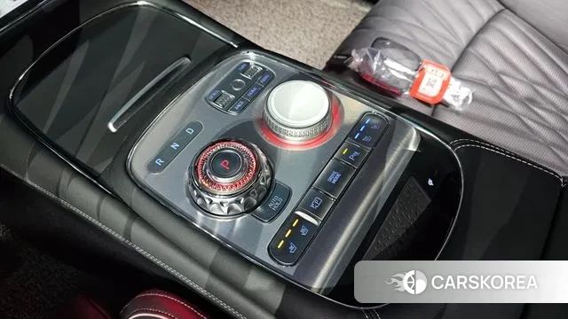 Genesis G90 (RS4) id 3300417 из Кореи 19