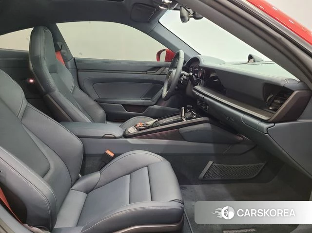 Porsche 911(992) id 3839374 из Кореи 19