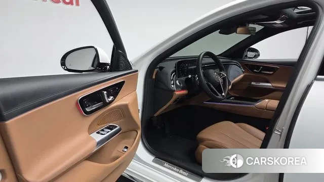 Mercedes-Benz E-Class W214 id 3711342 из Кореи 19