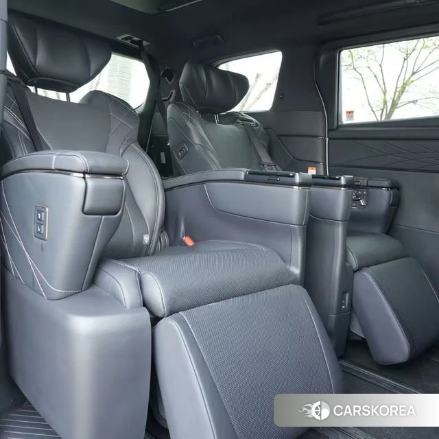 Toyota Elfa id 4255790 из Китая 9