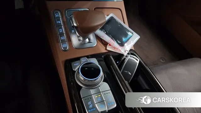 Genesis G90 id 3778906 из Кореи 19