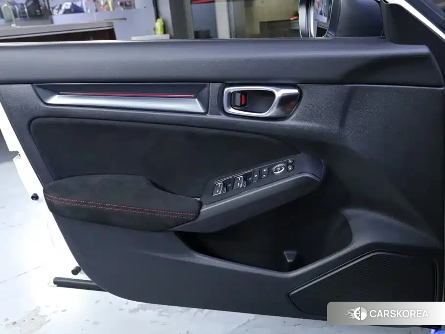 Honda Civic id 4644531 из Китая 20