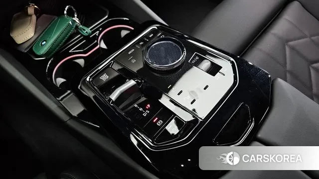 BMW 5 Series (G60) id 3415270 из Кореи 19