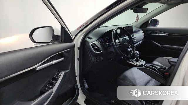 Kia Seltos id 3806447 из Кореи 19