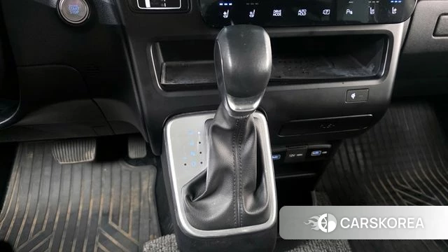 Hyundai Staria id 4249437 из Кореи 19