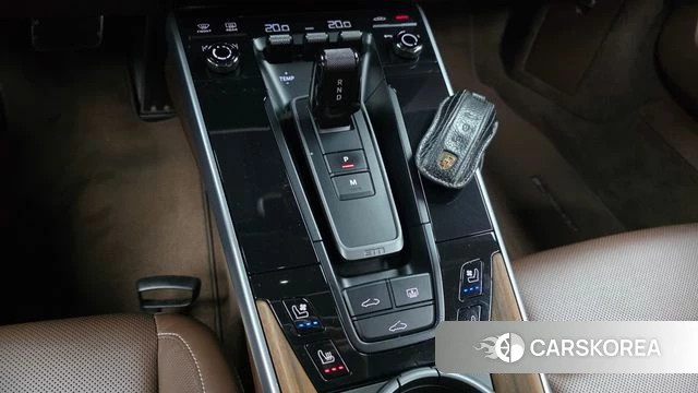 Porsche 911(992) id 3904902 из Кореи 19