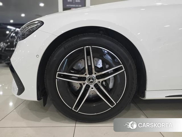 Mercedes-Benz E-Class W214 id 4897660 из Кореи 18