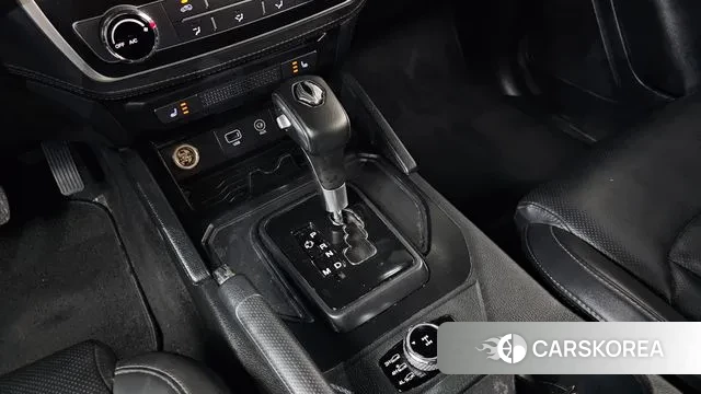 Ssangyong Rexton Sports Cannes id 3788762 из Кореи 19