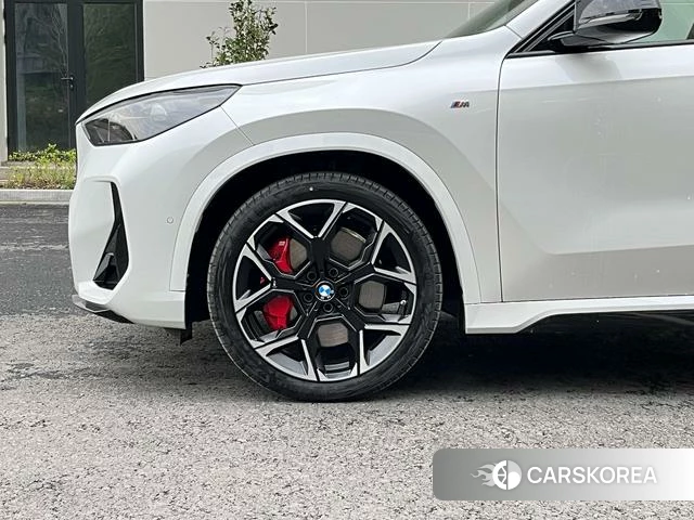 BMW X1 id 4260555 из Китая 14