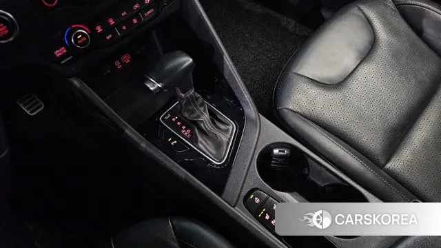 Kia Niro id 3531263 из Кореи 19