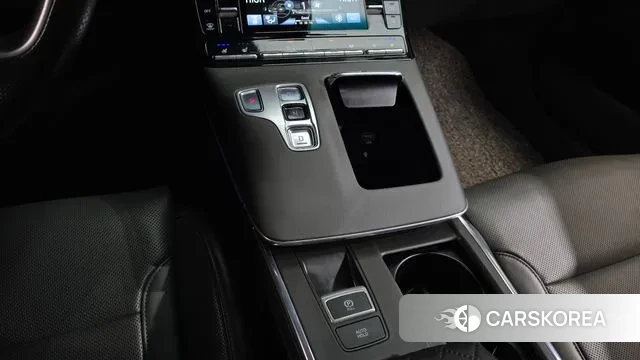 Hyundai The New Grandeur IG id 3443107 из Кореи 19