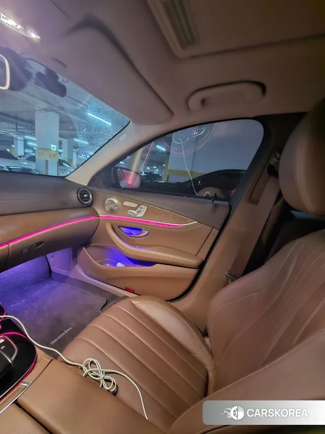 Mercedes-Benz E-Class W213 id 3489217 из Кореи 9