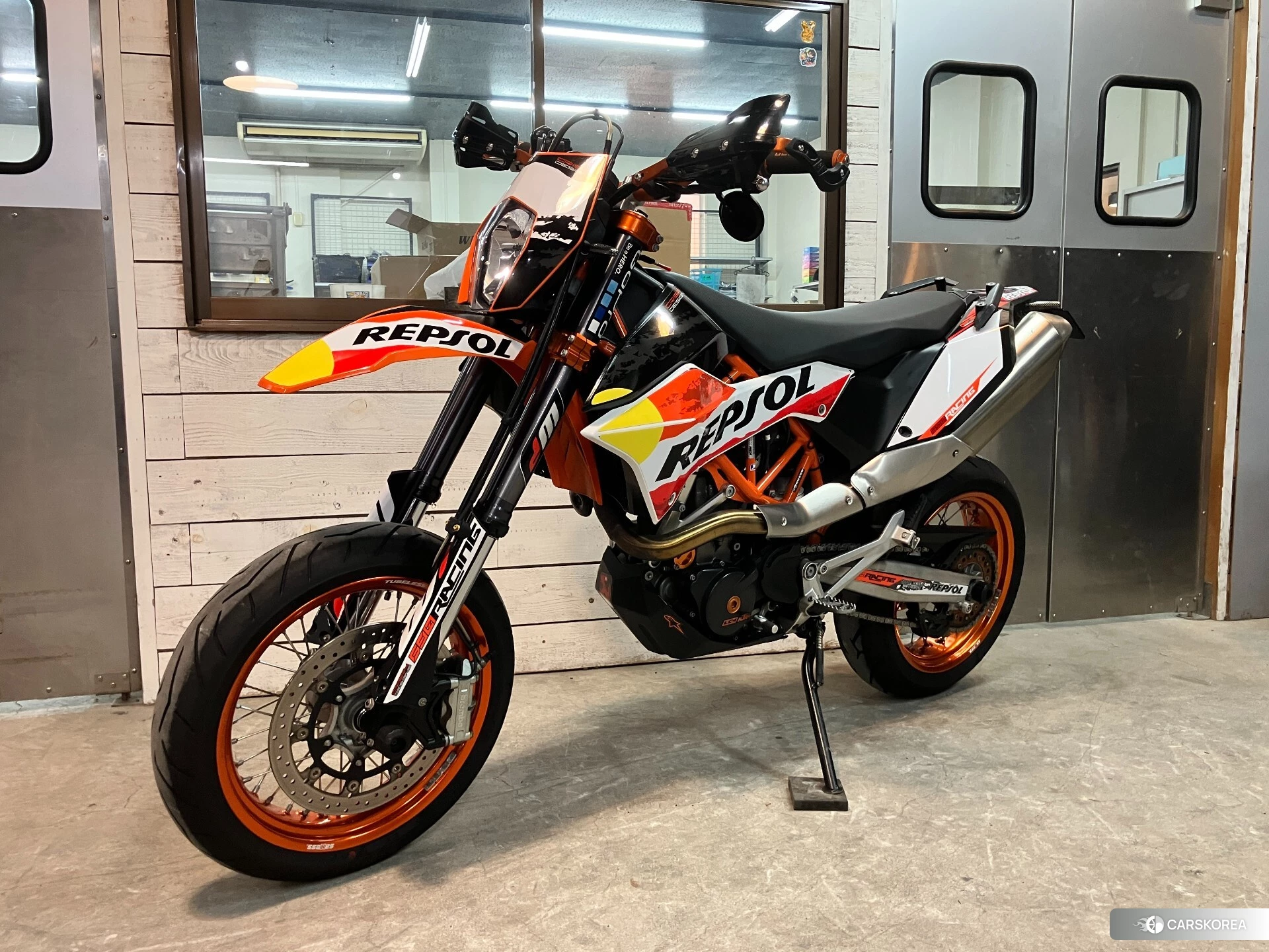 KTM 690 SMC R id 4313100 из Японии 9
