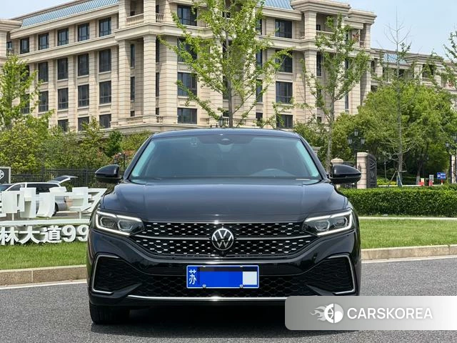 Volkswagen Passat id 4273088 из Китая 20