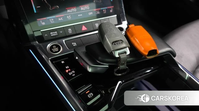 Audi e-Tron id 4249937 из Кореи 34