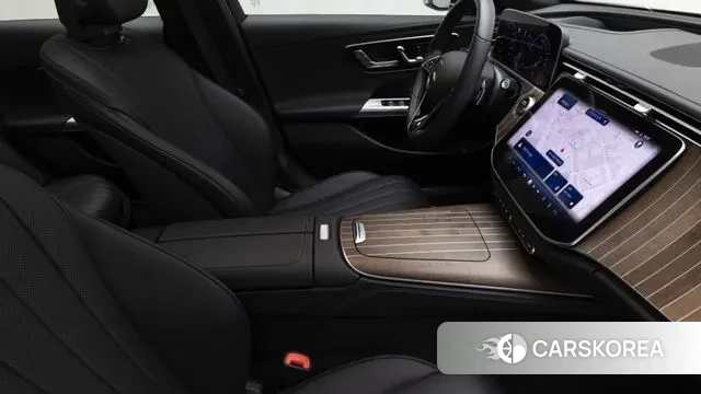 Mercedes-Benz E-Class W214 id 3689448 из Кореи 19