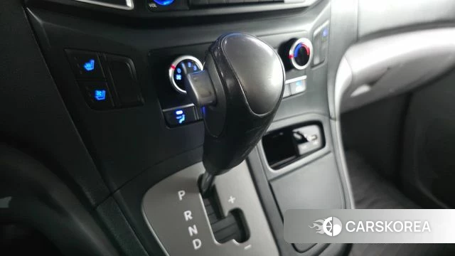 Hyundai The New Grand Starex id 4435842 из Кореи 19