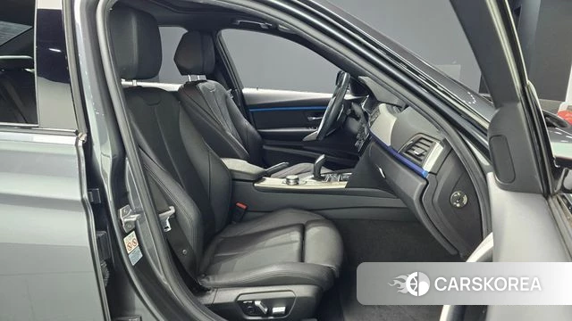 BMW 3 Series (F30) id 4225580 из Кореи 30