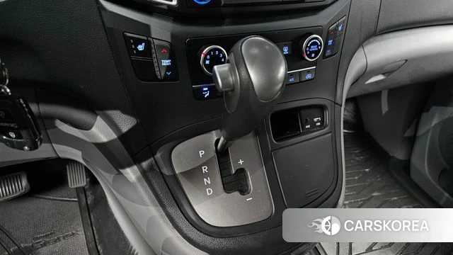Hyundai The New Grand Starex id 4865321 из Кореи 29
