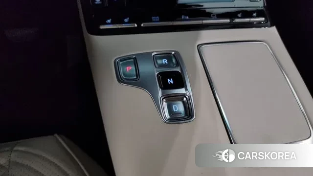 Hyundai The New Grandeur IG id 3059089 из Кореи 19