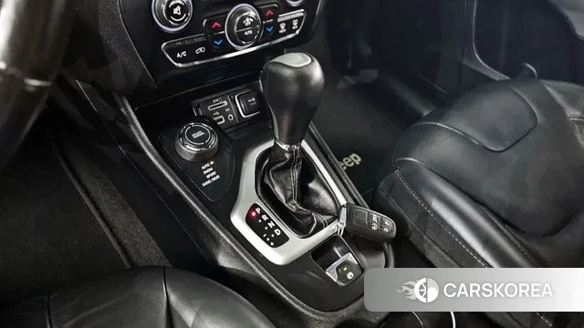 Jeep Cherokee (KL) id 3161973 из Кореи 19