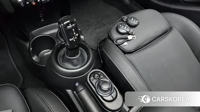 Mini Cooper S id 3360151 из Кореи 19