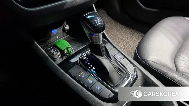 Hyundai The New Ionic Hybrid id 3374040 из Кореи 19