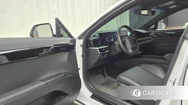 Hyundai Grandeur Hybrid (GN7) id 4591063 из Кореи 34