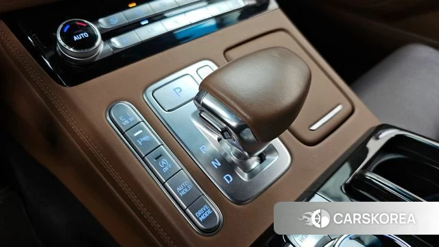 Genesis G90 id 3899273 из Кореи 19