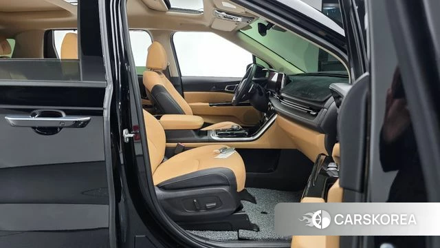 Kia Carnival 4th generation id 3839601 из Кореи 19