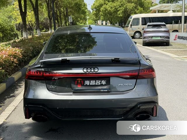 Audi A7 id 4271803 из Китая 9