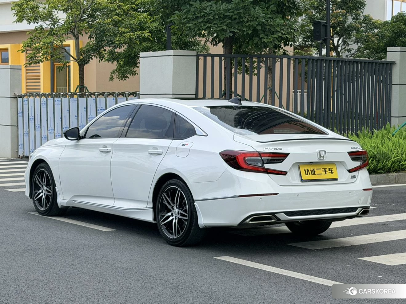 Honda Accord id 4512855 из Китая 18
