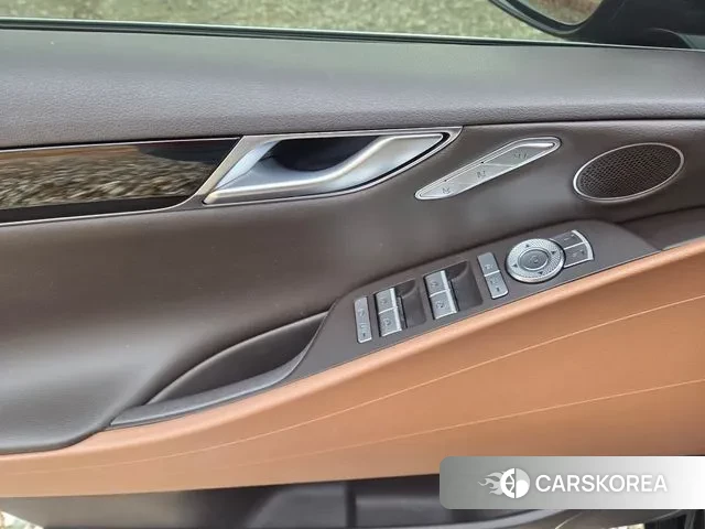 Genesis G80 (RG3) id 3756978 из Кореи 16