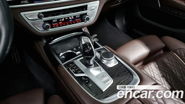 BMW 7 Series (G11) id 2476232 из Кореи 19