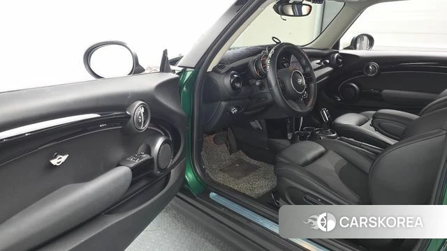 Mini Cooper id 4726618 из Кореи 29