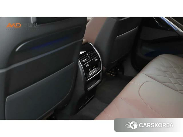BMW X6 id 4239938 из Китая 9