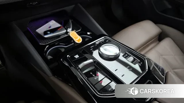 BMW 5 Series (G60) id 3769953 из Кореи 19