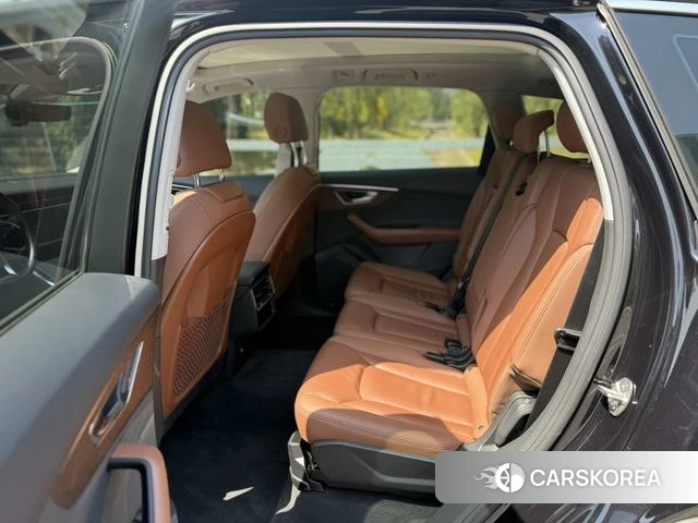 Audi Q7 id 4272008 из Китая 23
