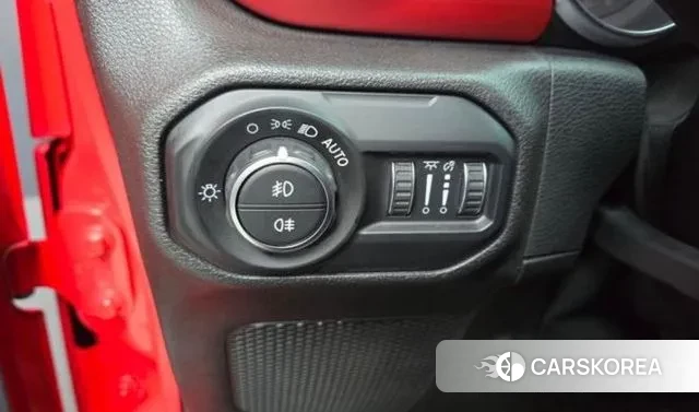 Jeep Wrangler (JL) id 3362370 из Кореи 17