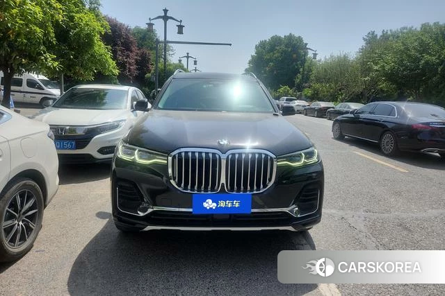 BMW X7 id 4260974 из Китая 16