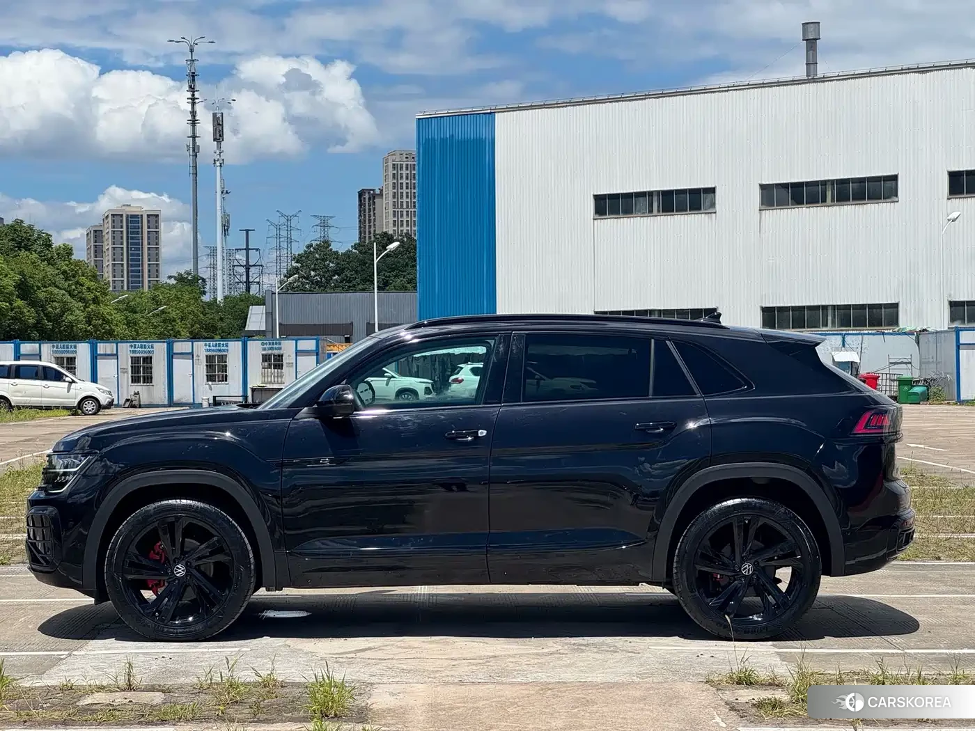 Volkswagen Touareg id 4599673 из Китая 10