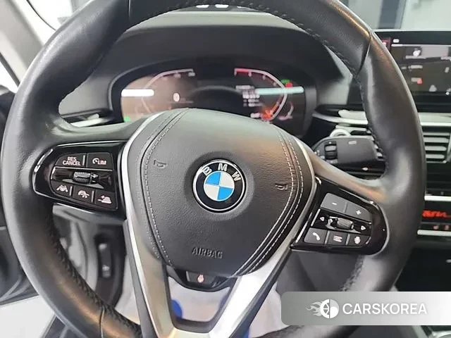 BMW 5 Series (G30) id 3464365 из Кореи 19