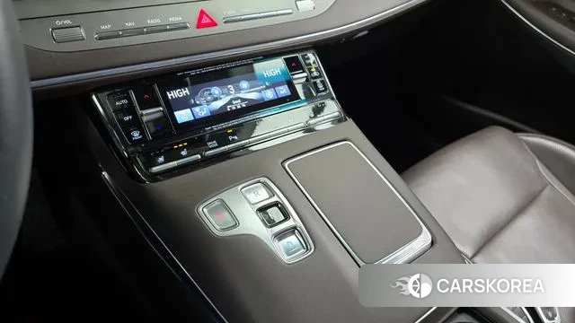 Hyundai The New Grandeur IG id 3439362 из Кореи 19