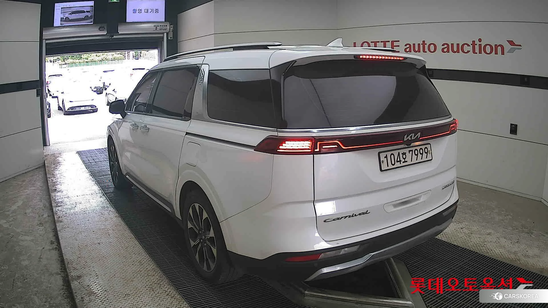 Kia Carnival Limousine id 4289576 из Кореи 37