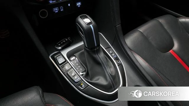 Hyundai Veloster (JS) id 4020296 из Кореи 19