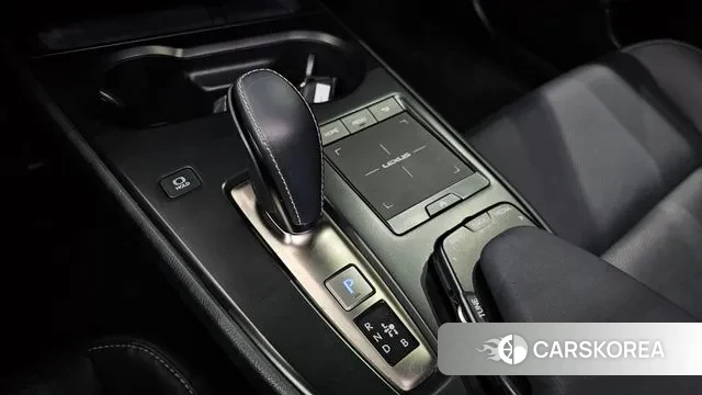 Lexus UX300e id 3421180 из Кореи 19