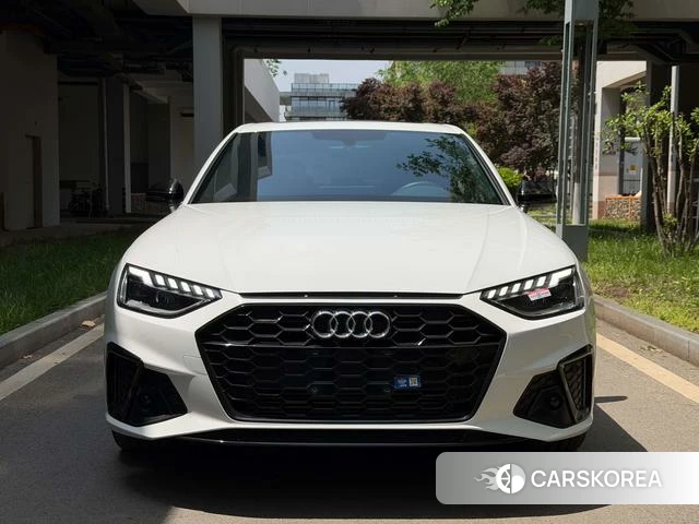 Audi A4L id 4275995 из Китая 18